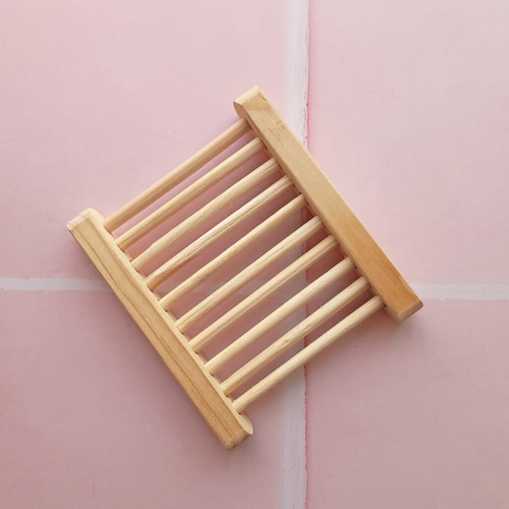 Jabonera de madera chica